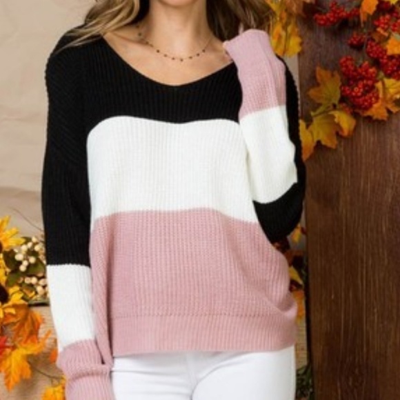 LAST 1! MED ALEXA Coloblock Twist Sweater - Picture 2 of 3